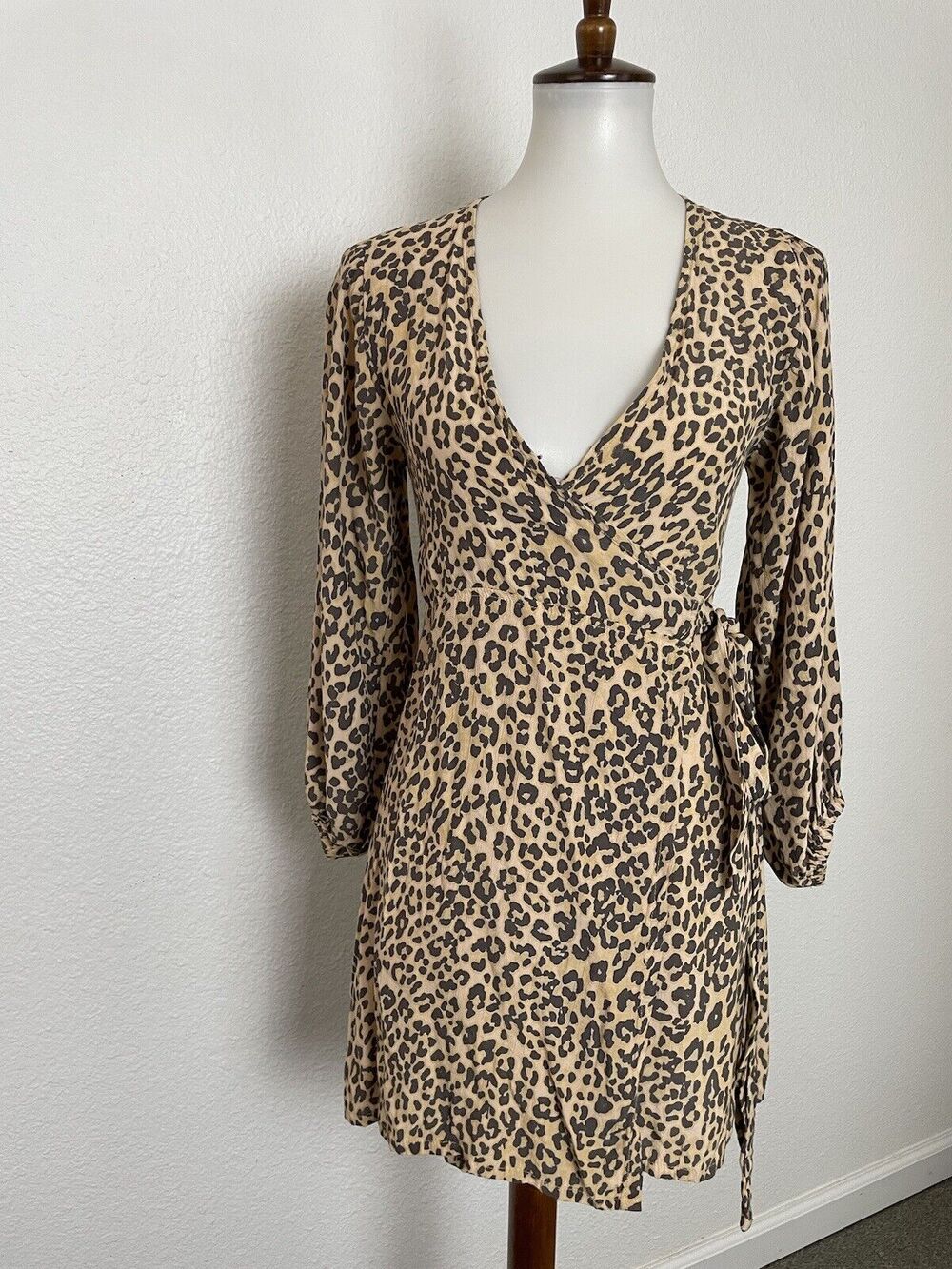 Faithfull The Brand Baja Wrap Dress Mini Mila Animal Print